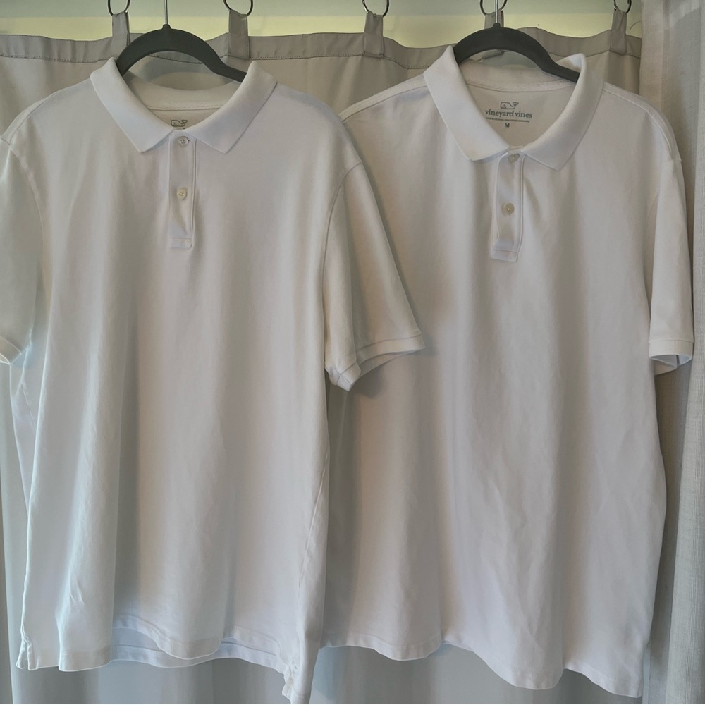 2 men’s vineyard vines white  polos